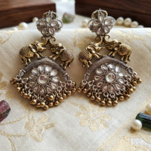 Sone Golden Earrings