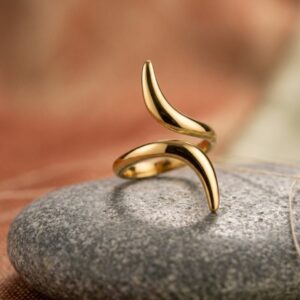 Eclipse Wrap Statement Ring
