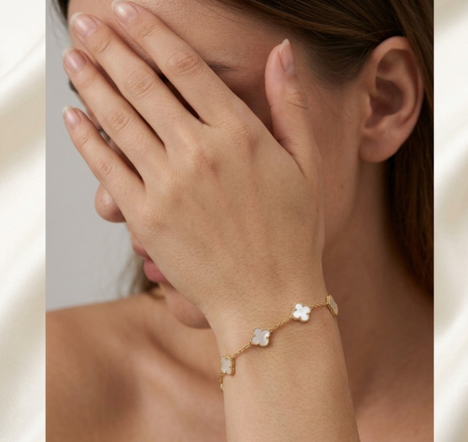 Clover Charm Bracelet for Women – Adjustable Lucky Chain Bracelet - Image 2